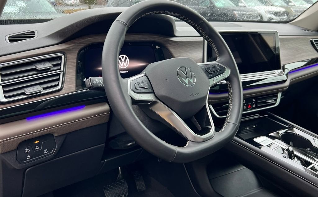 2025 Volkswagen Atlas 2.0T SEL
