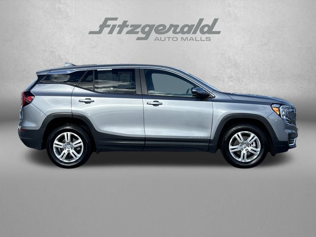 2024 GMC Terrain SLE
