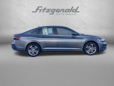 2024 Volkswagen Jetta SE