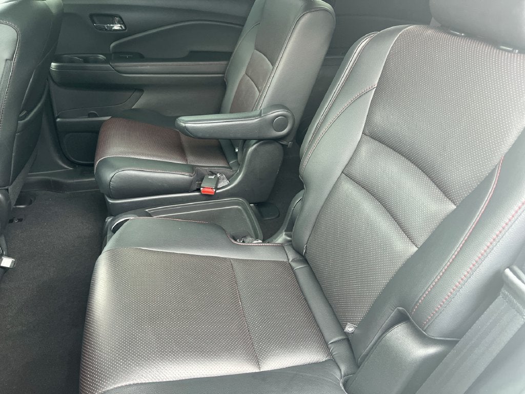 2021 Honda Pilot Black Edition