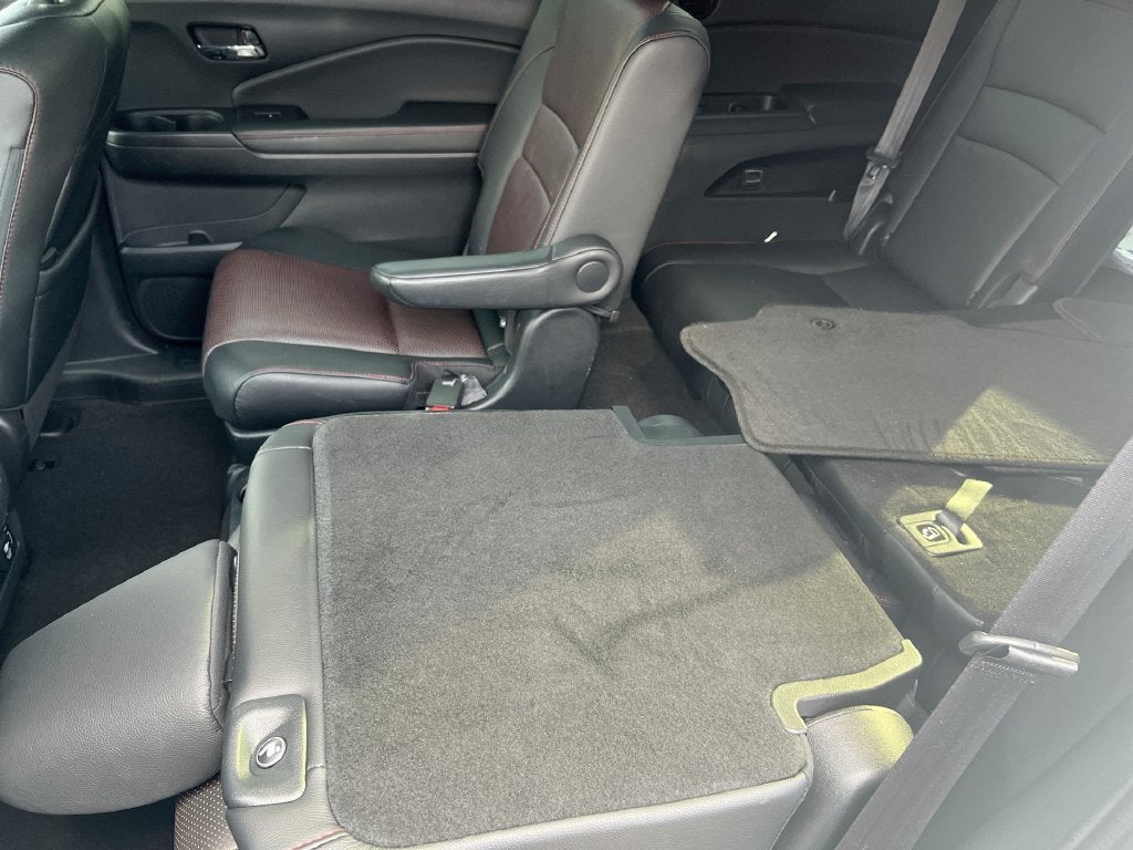 2021 Honda Pilot Black Edition
