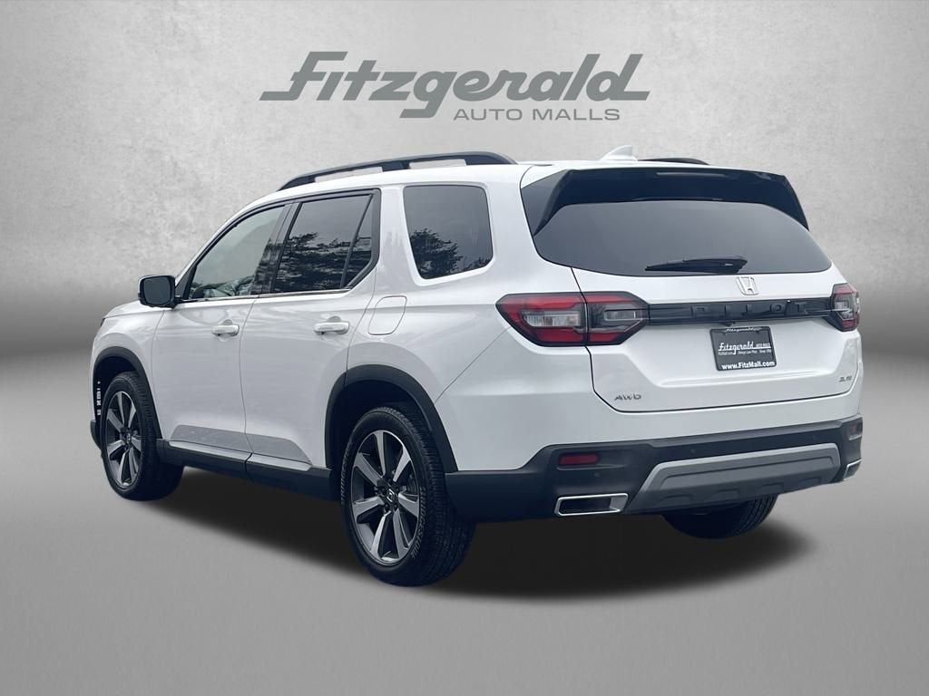 2025 Honda Pilot Elite