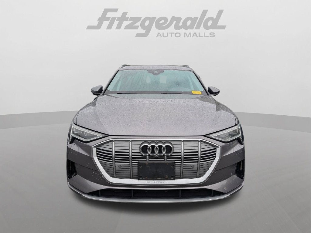 2021 Audi e-tron Premium Plus