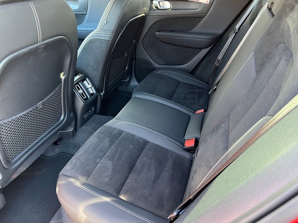 2022 Volvo C40 Recharge Pure Electri Ultimate