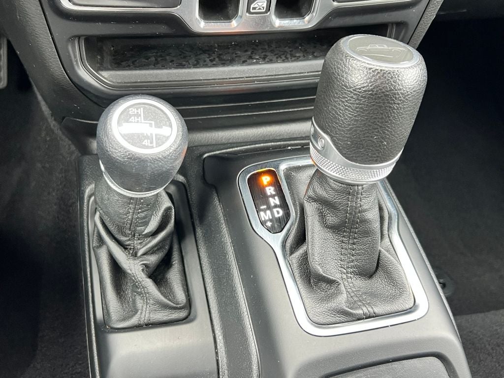 2021 Jeep Gladiator Willys