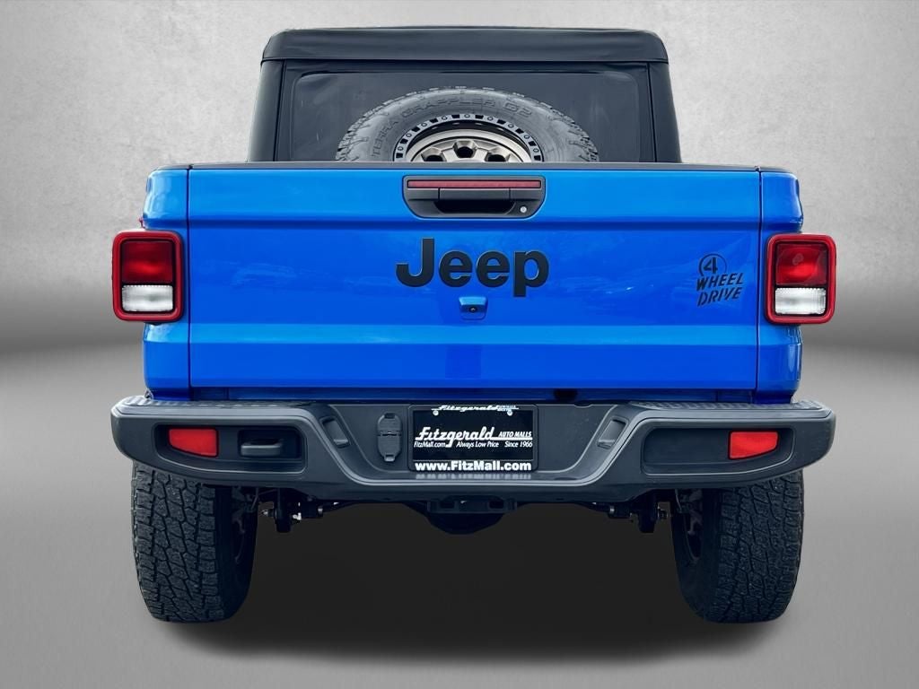 2021 Jeep Gladiator Willys