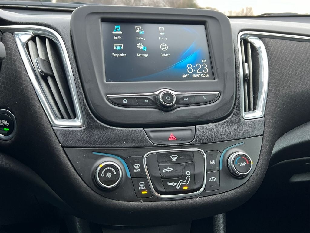 2017 Chevrolet Malibu LT