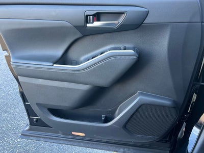 2023 TOYOTA TRU HIGHLANDER Base