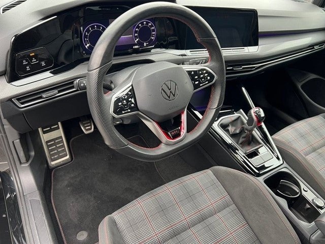 2024 Volkswagen Golf GTI 380 SE