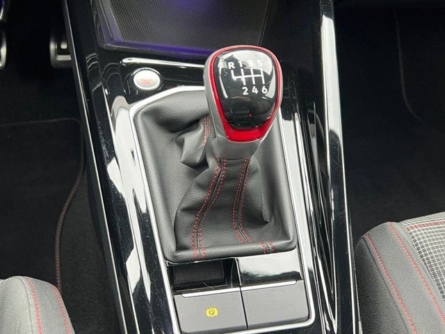 2024 Volkswagen Golf GTI 380 SE