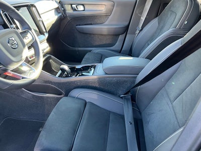 2022 Volvo C40 Recharge Pure Electric Ultimate